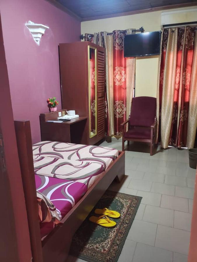 Britannia Hotel Cmr Yaoundé Kültér fotó